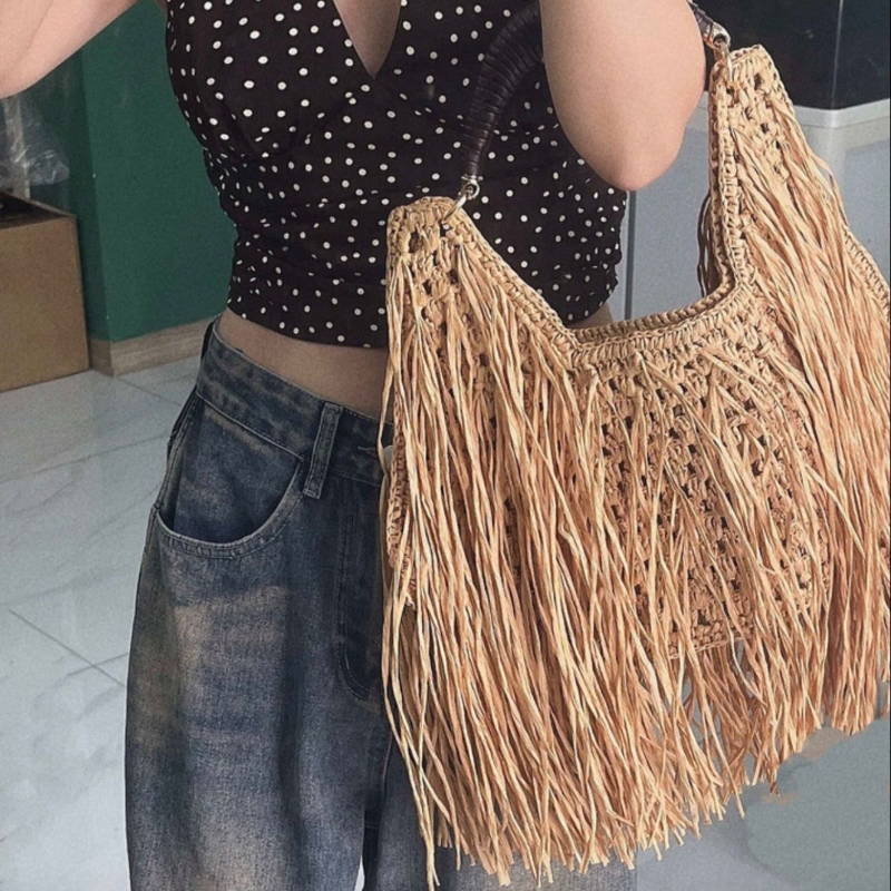 Bohemian Tassel Straw Handbag  - Ethnic Fashion Designers 리뷰 및 가격