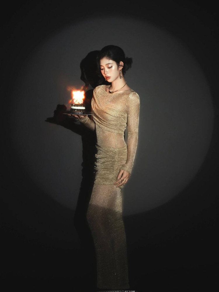 Personal Portrait Image Photo  - Ethnic Fashion Images 리뷰 및 가격