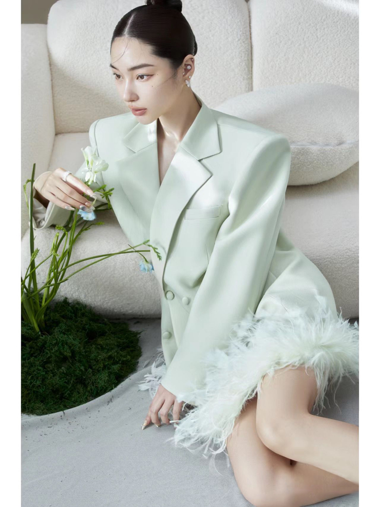 Green Ostrich Feather Suit 202 - Ethnic Fashion Images 리뷰 및 가격