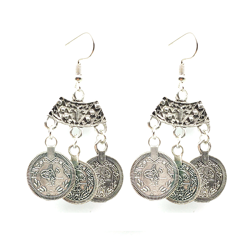 Vintage Silvery 3 Coins Pendan - Ethnic Fashion Pakistan 리뷰 및 가격