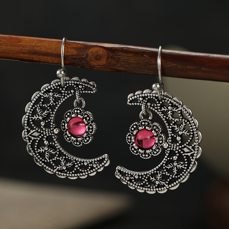 Vintage Inlaid Red Stone Moon  - Ethnic Fashion Wear For Women 리뷰 및 가격