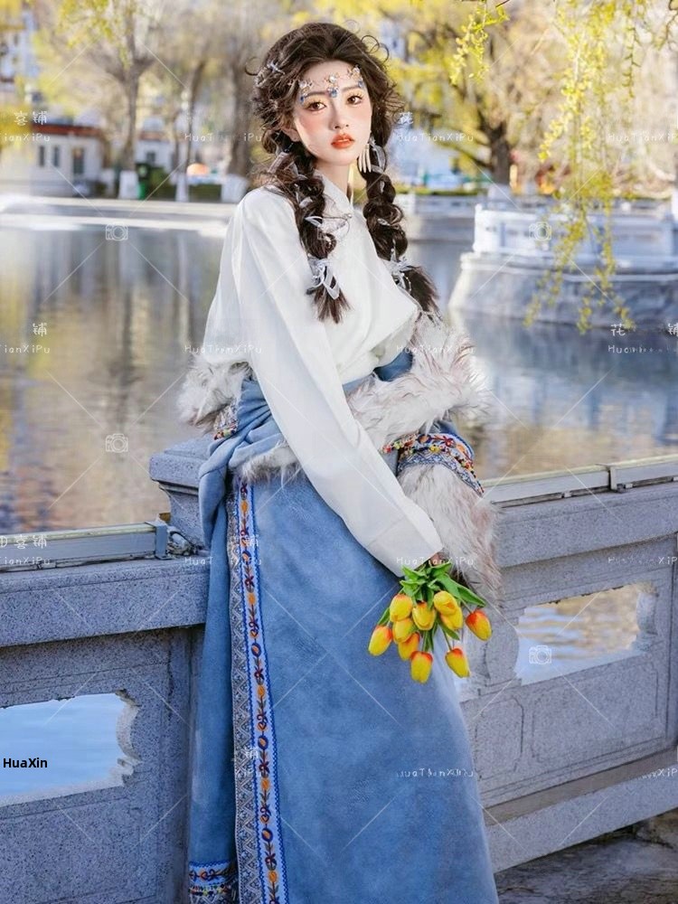 Tibetan Ethnic Women's  Robe F - Ethnic Clothing & Online Fashion Store Khaadi Us 리뷰 및 가격