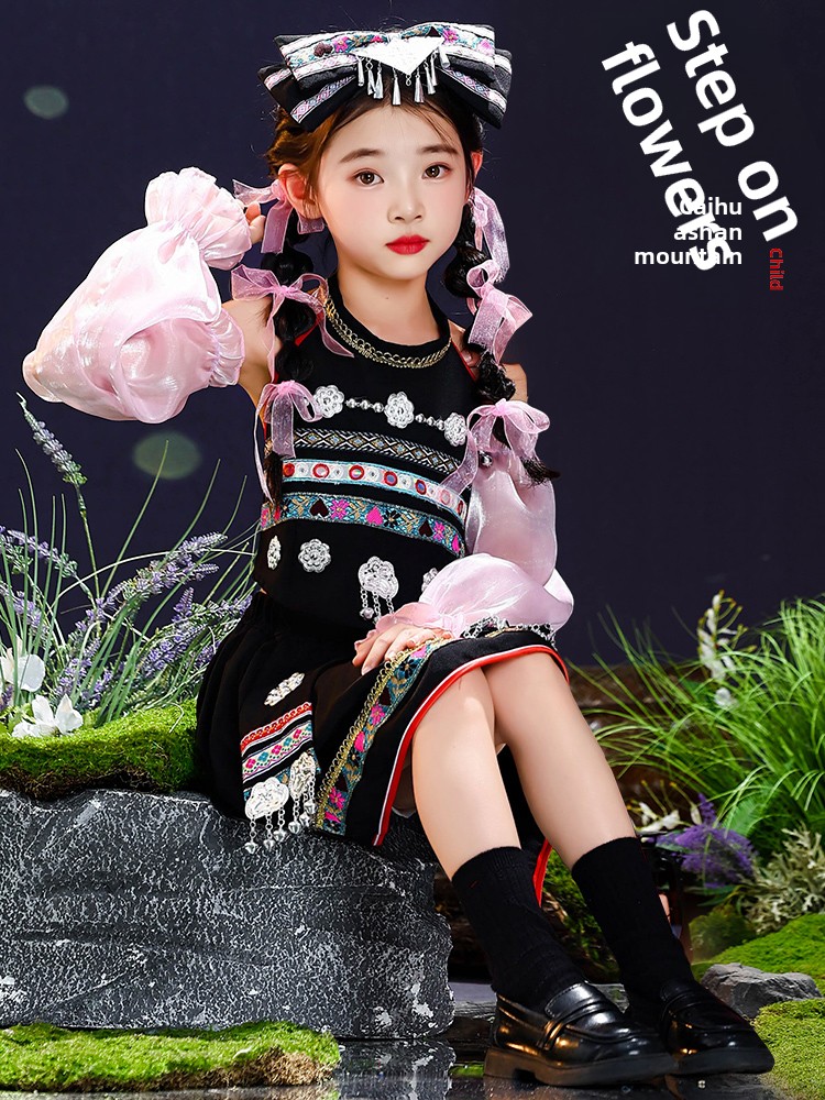 Children's  National Costume P - Ethnic Clothing & Online Fashion Store Khaadi Us 리뷰 및 가격