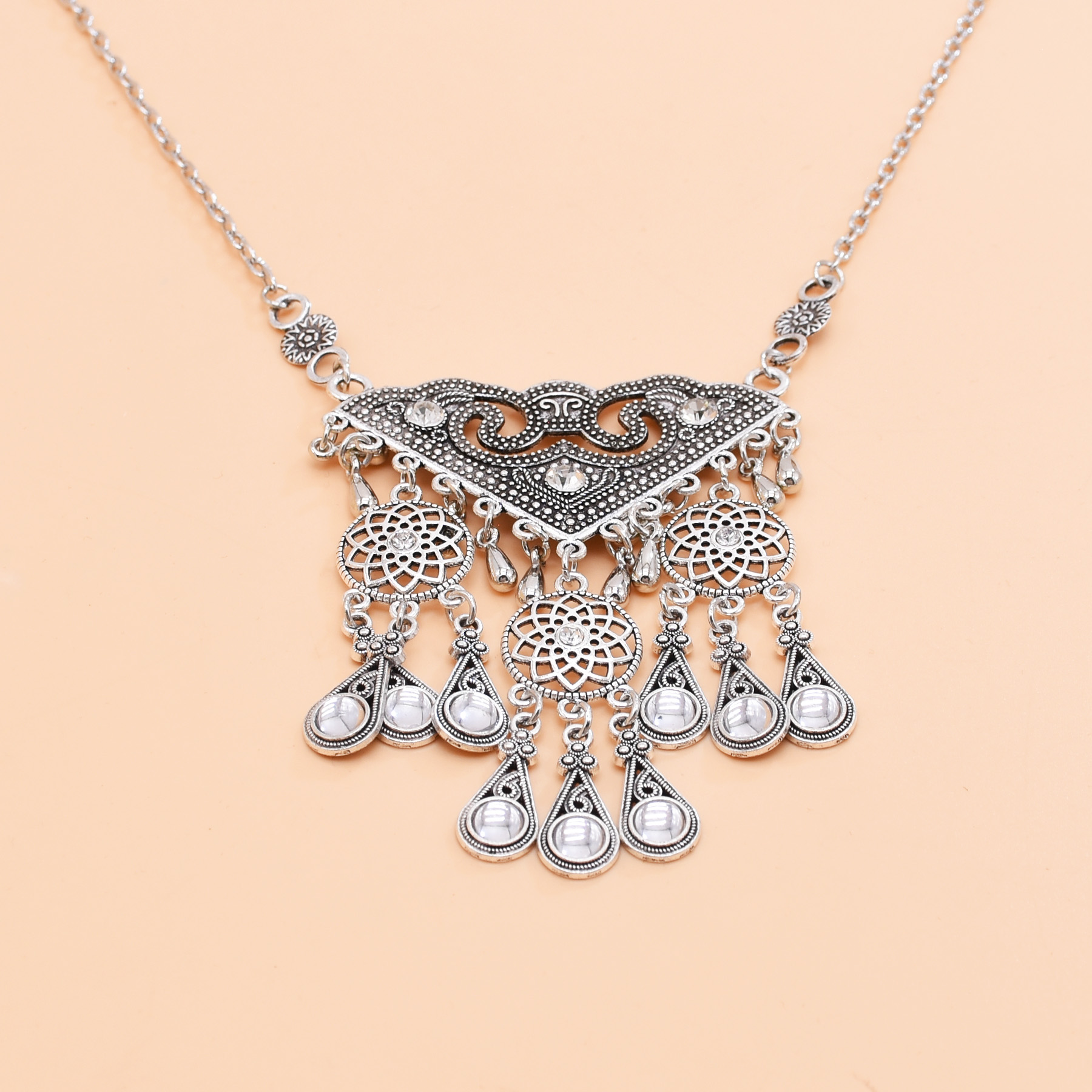 Ethnic Hollow Geometry Pendant - Ethnic Fashion Pakistan 리뷰 및 가격